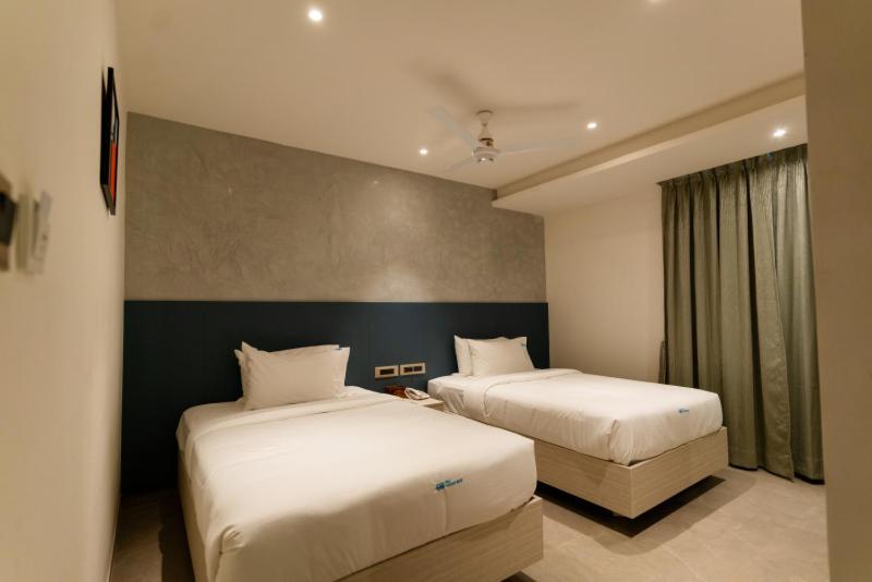 Hotel Ocean Blue Visákhapatnam Kültér fotó